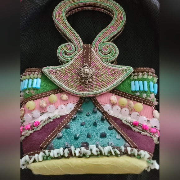 Mary Frances Vibrant Vintage Intricately Beaded Small Top Handle Dinner Purse - Picture 5 of 16